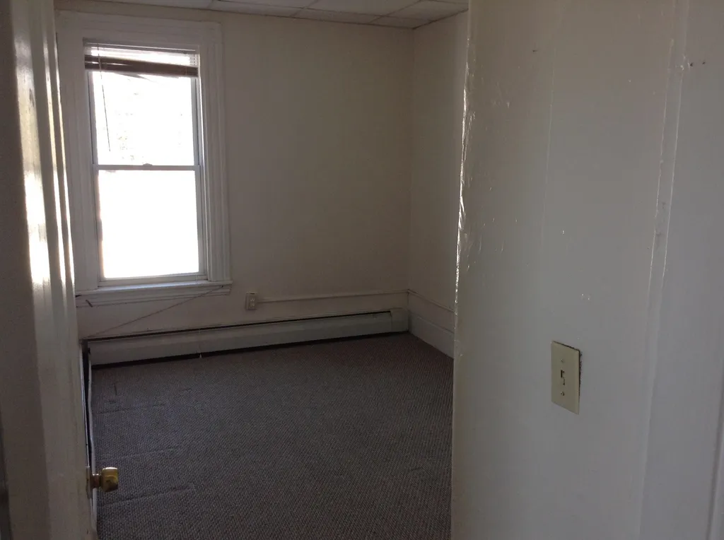 400 Hanover Street Manchester NH 03104