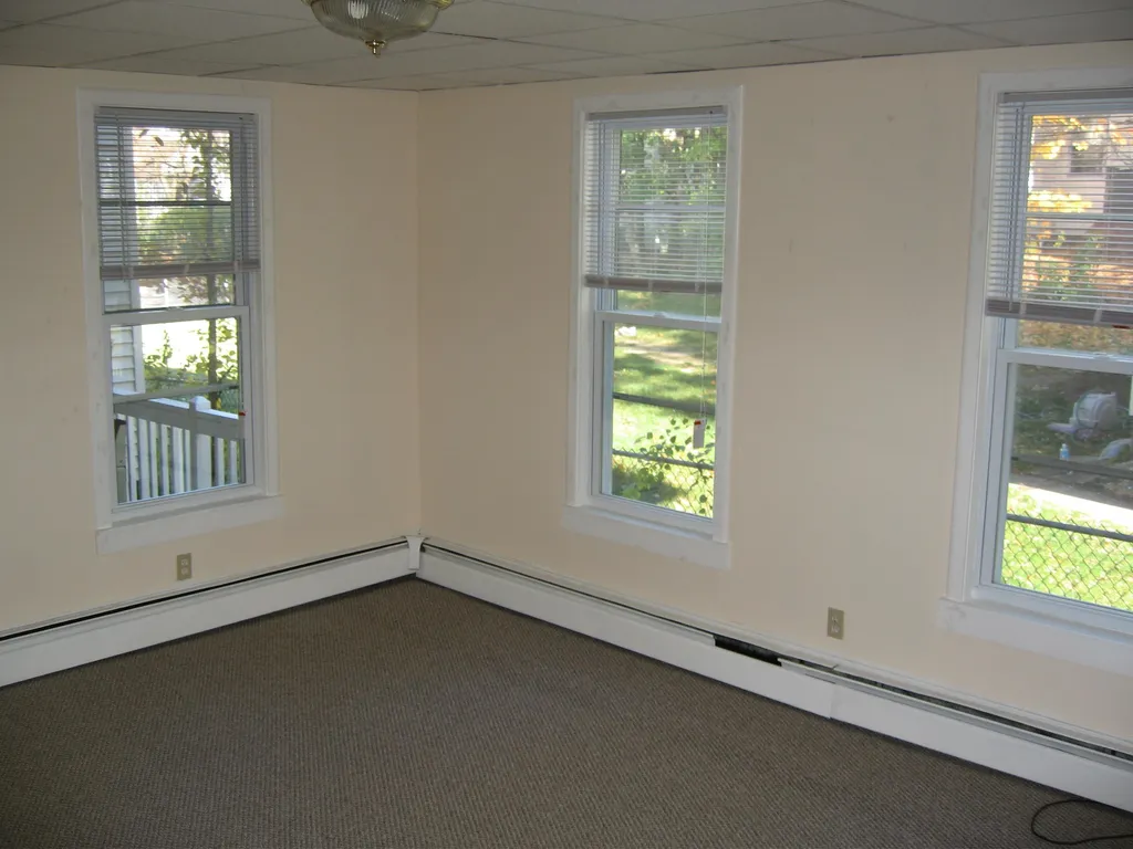 400 Hanover Street Manchester NH 03104