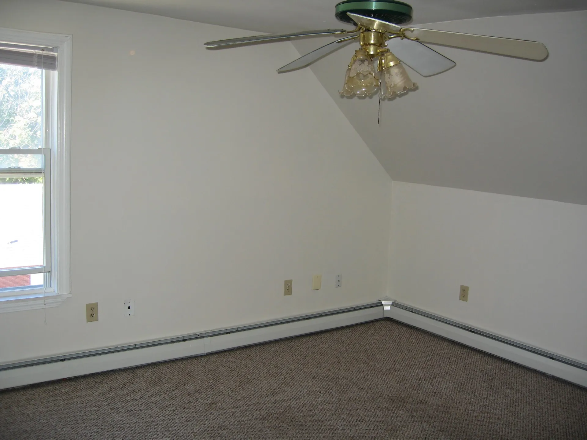 400 Hanover Street Manchester NH 03104