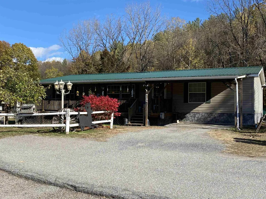 425 Taylor Street Milton VT 05468