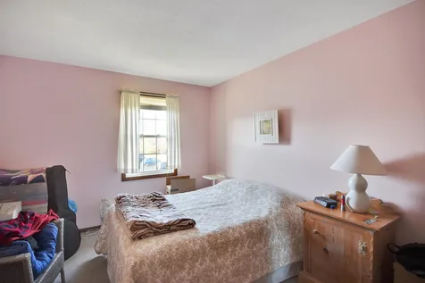 160 N. Twin Oaks Terrace South Burlington VT 05403