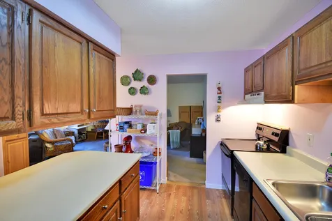 160 N. Twin Oaks Terrace South Burlington VT 05403
