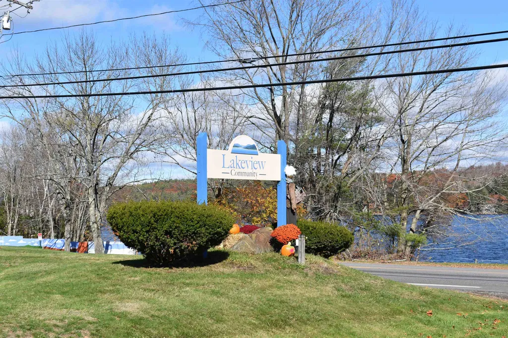 9 Merrill Place Enfield NH 03748