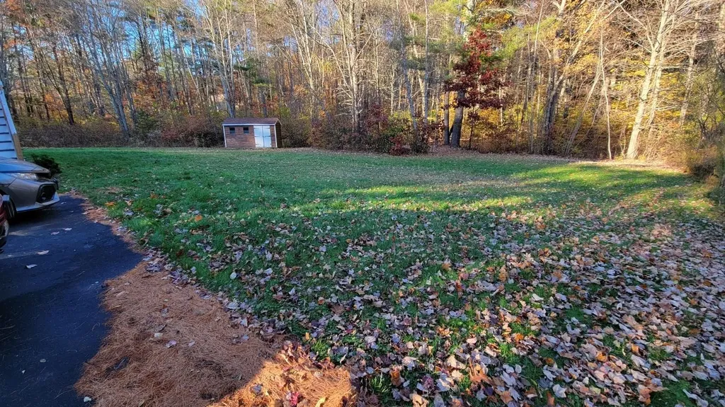 43 Hemlock Court Newfields NH 03856