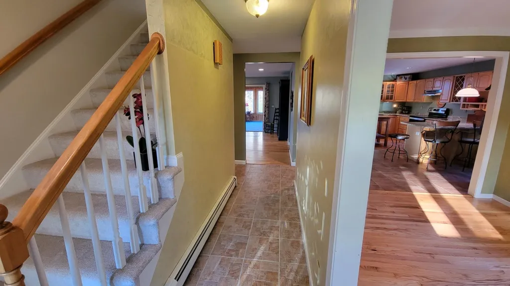 43 Hemlock Court Newfields NH 03856