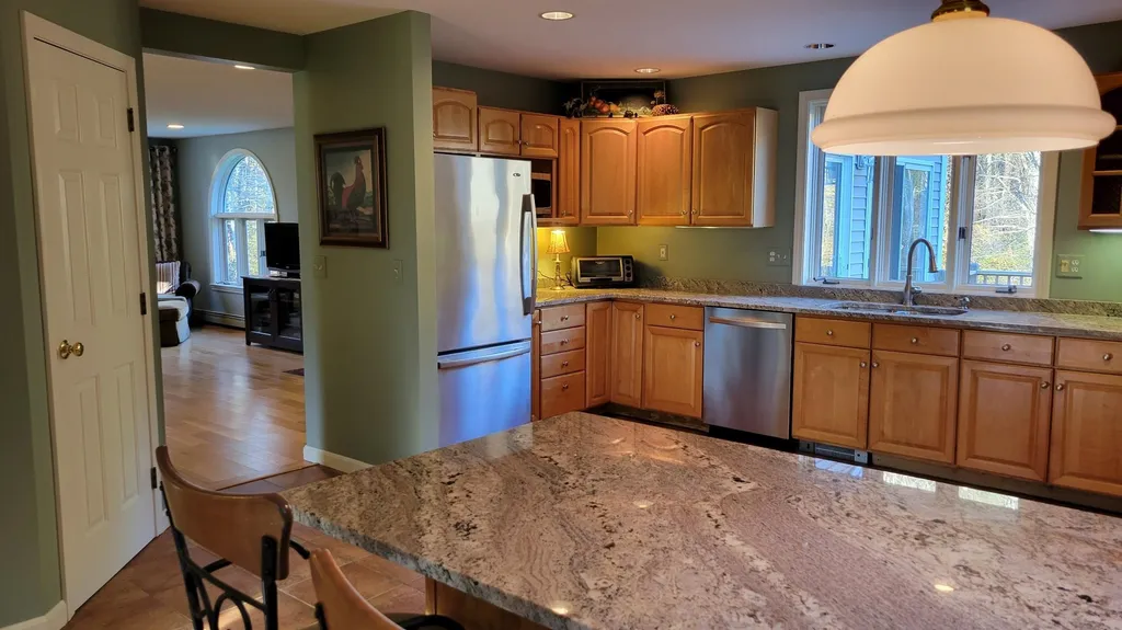 43 Hemlock Court Newfields NH 03856