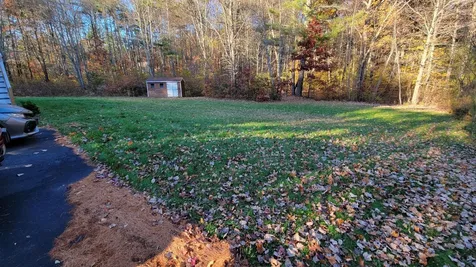 43 Hemlock Court Newfields NH 03856