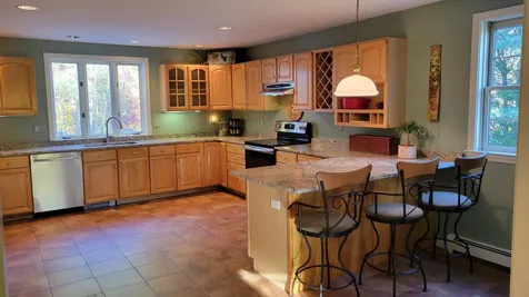 43 Hemlock Court Newfields NH 03856