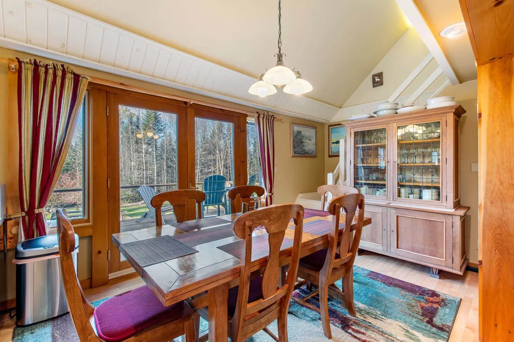 1826 Upton Road Errol NH 03579