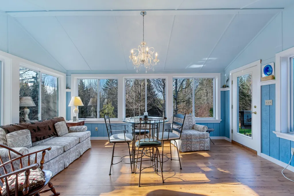 1826 Upton Road Errol NH 03579