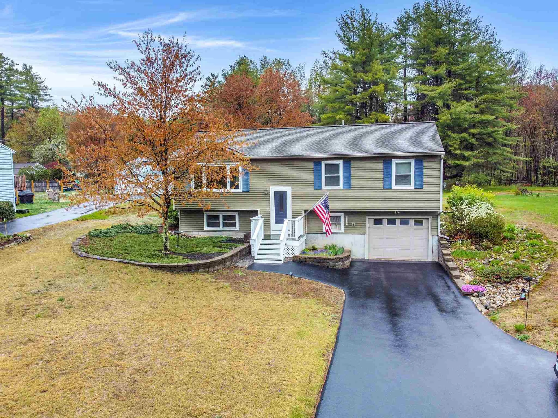 209 Elm Street Goffstown NH 03045