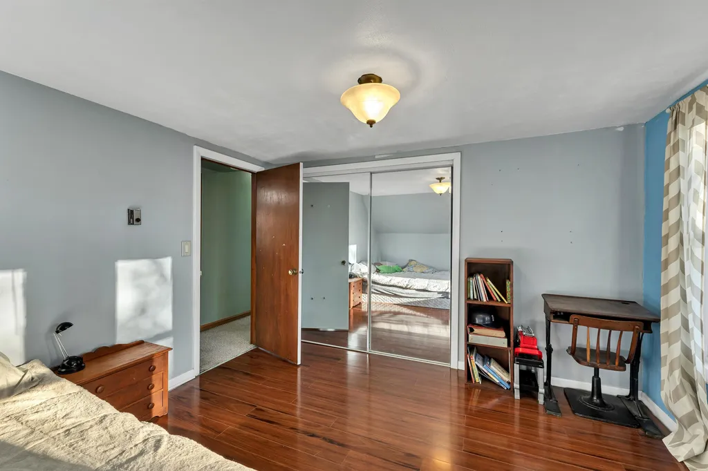 31 Circle Point Road Sanbornton NH 03269