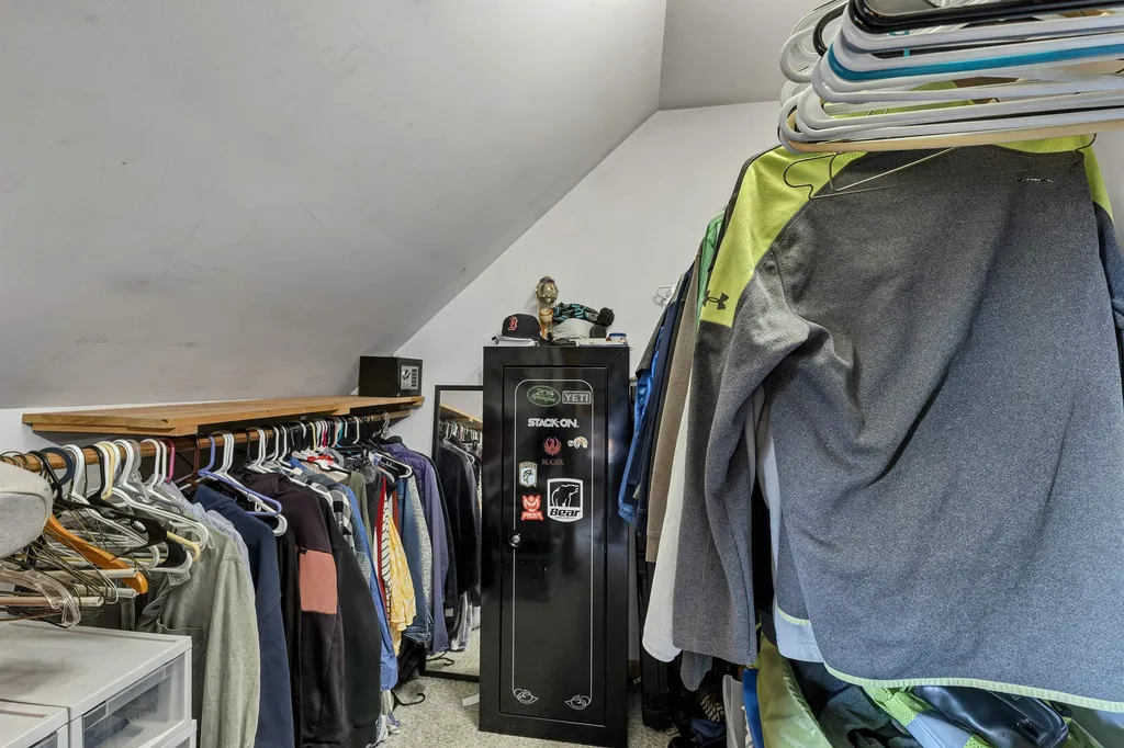 31 Circle Point Road Sanbornton NH 03269