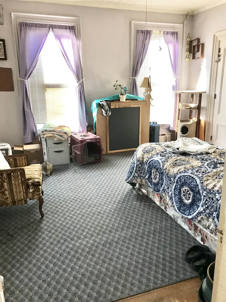 60 Academy Street Laconia NH 03246