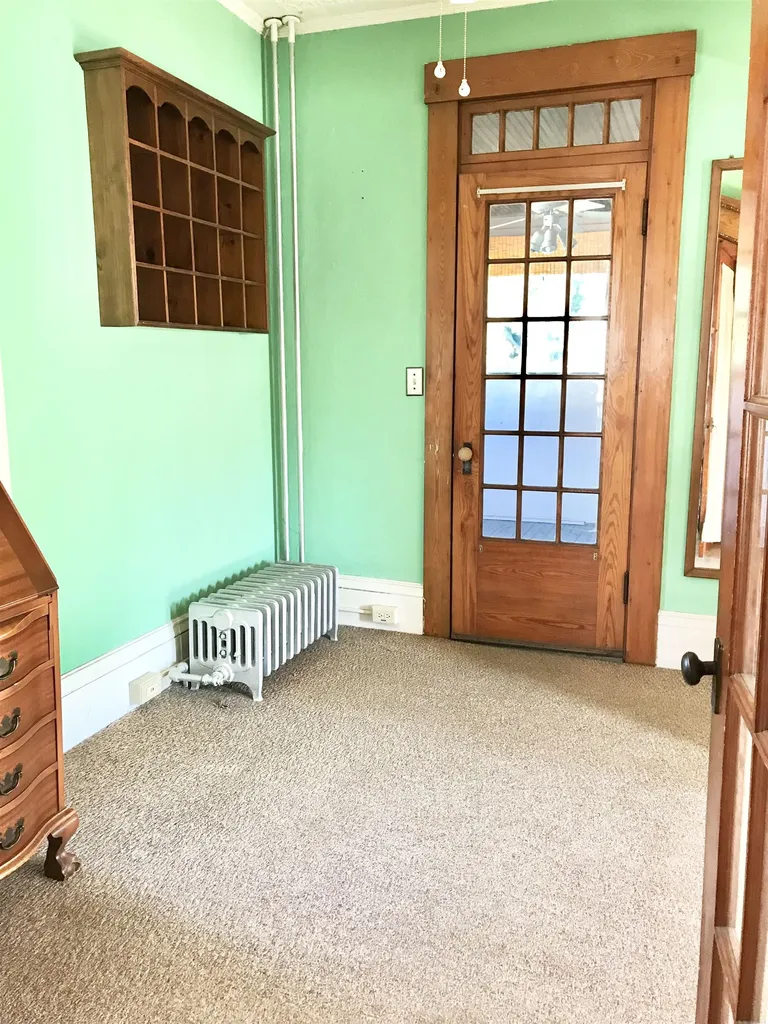 60 Academy Street Laconia NH 03246