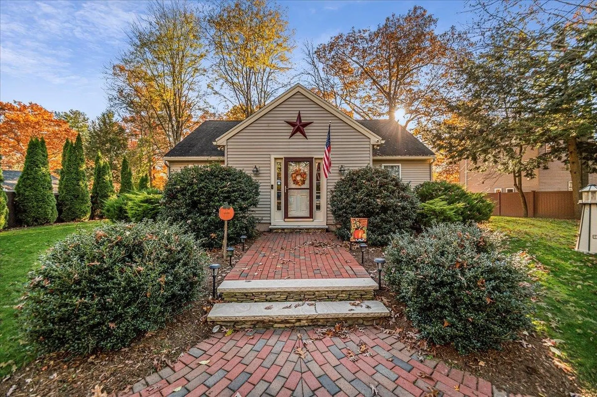 7 Pennimans Grove Road Kingston NH 03848