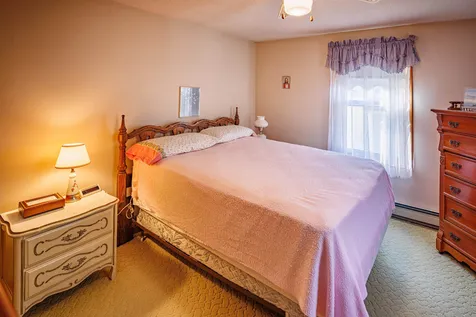 32 Autumn Street Rochester NH 03868-8500