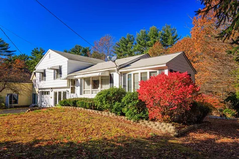 32 Autumn Street Rochester NH 03868-8500