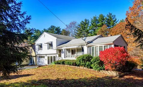 32 Autumn Street Rochester NH 03868-8500