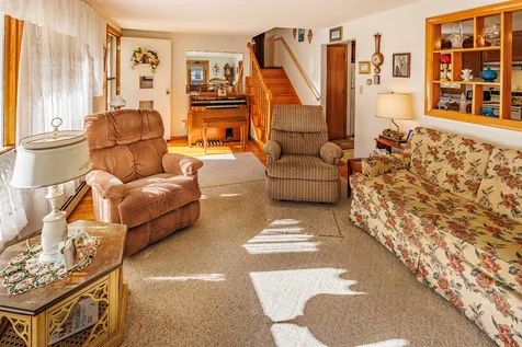 32 Autumn Street Rochester NH 03868-8500
