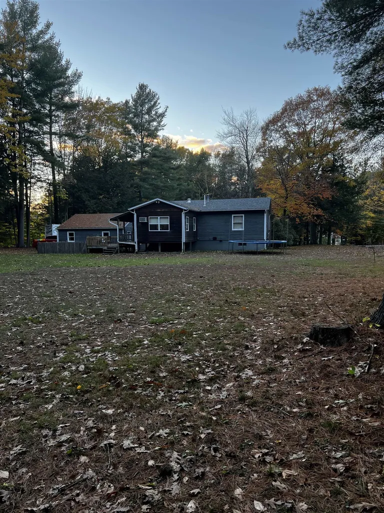 726 Nottingham Drive Georgia VT 05468
