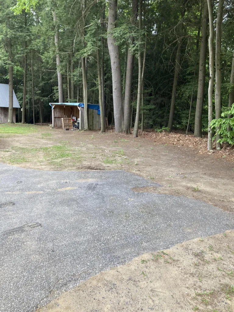 726 Nottingham Drive Georgia VT 05468