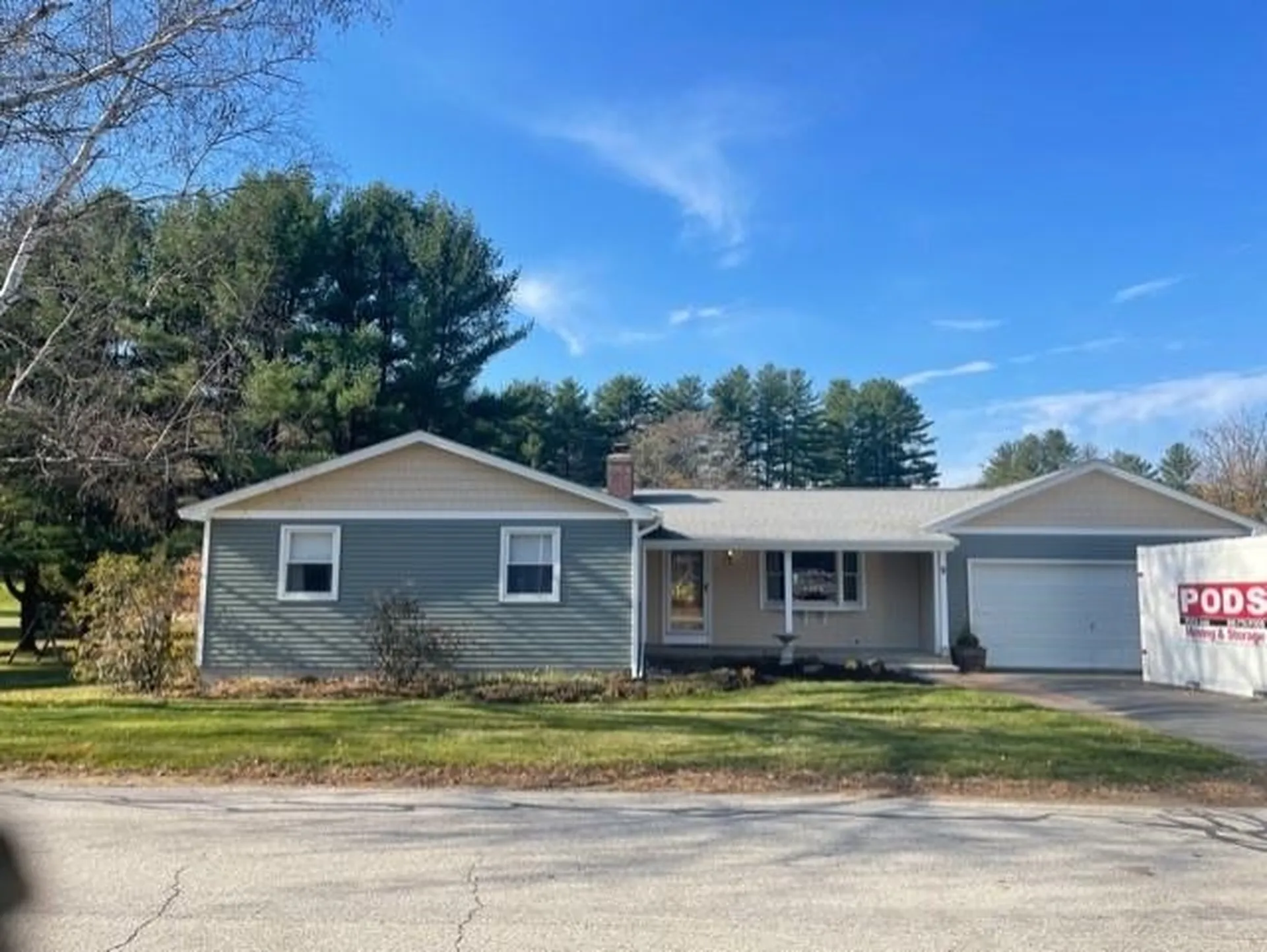 9 Scott Avenue Hooksett NH 03106