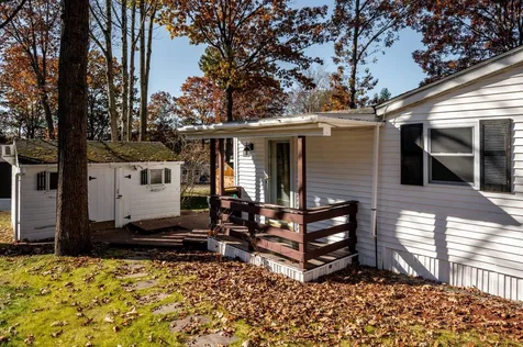 8 North Elderberry Lane Rochester NH 03867