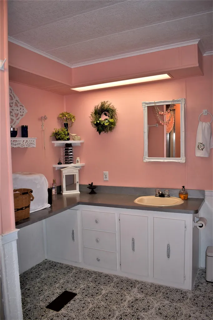 206 Milton Road Rochester NH 03868