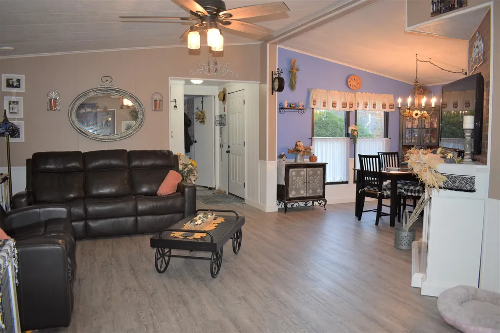 206 Milton Road Rochester NH 03868
