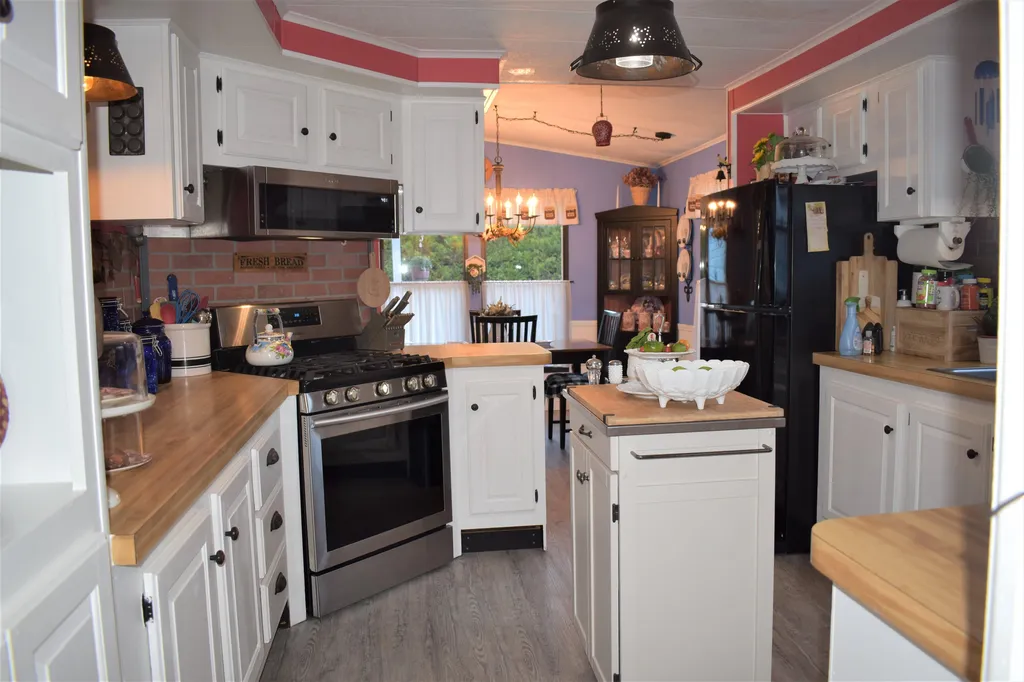 206 Milton Road Rochester NH 03868