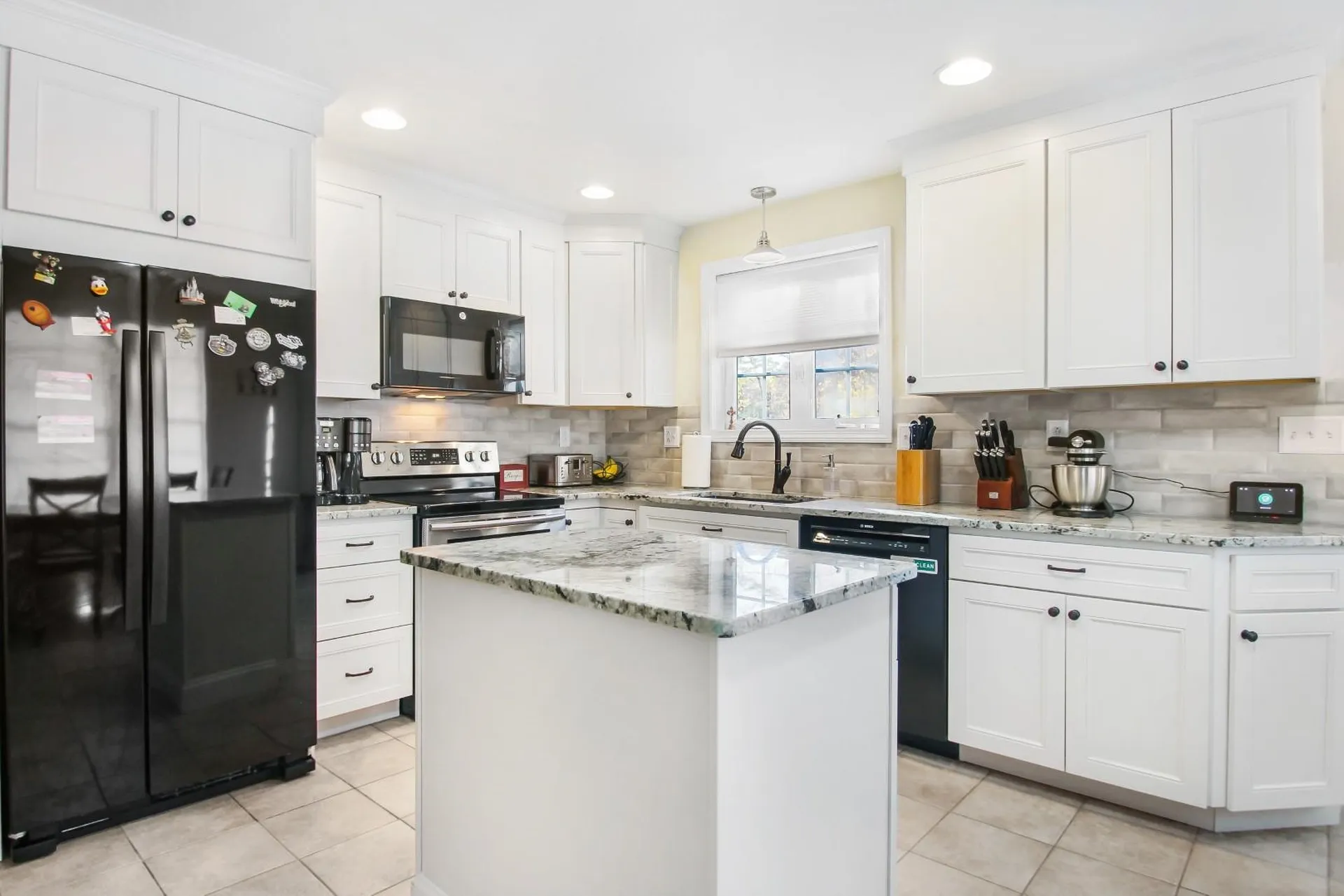 21 W Shore Avenue Manchester NH 03109