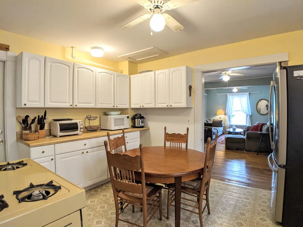 667 Laconia Road Tilton NH 03276