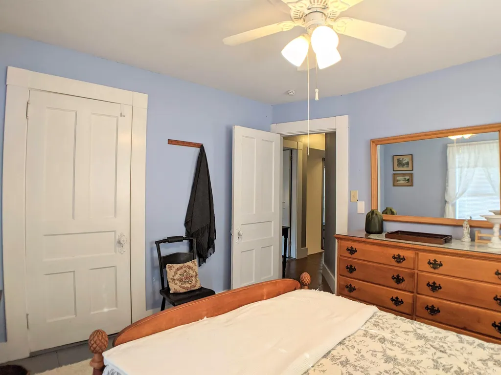 667 Laconia Road Tilton NH 03276