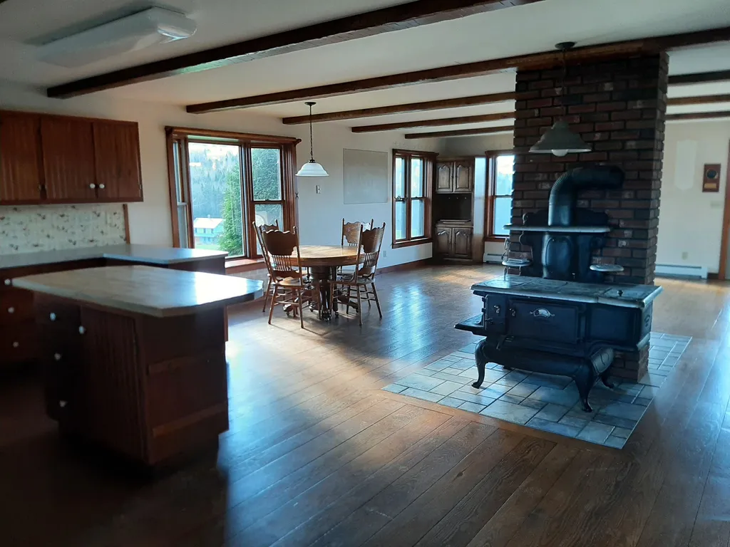 95 Roaring Brook Road Colebrook NH 03576