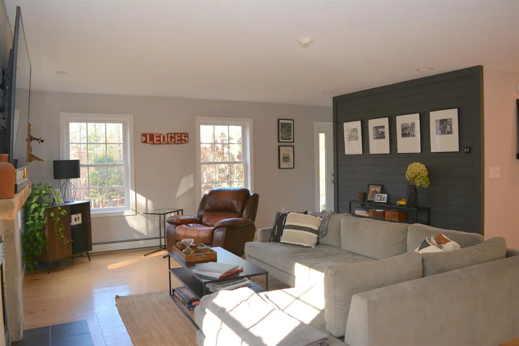 102 Jones Hill Road Enfield NH 03748