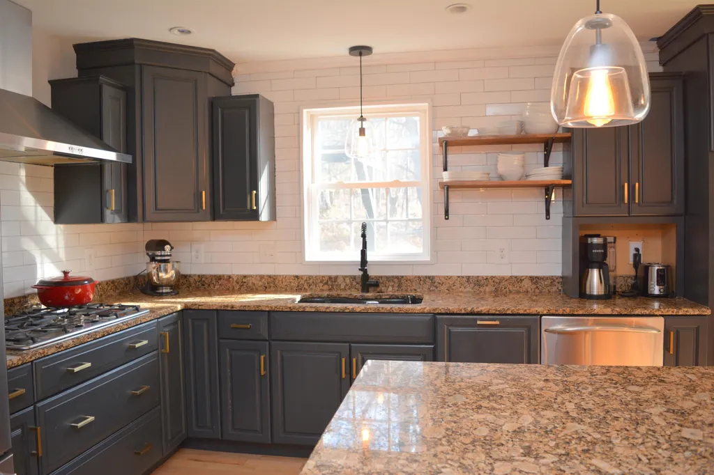 102 Jones Hill Road Enfield NH 03748