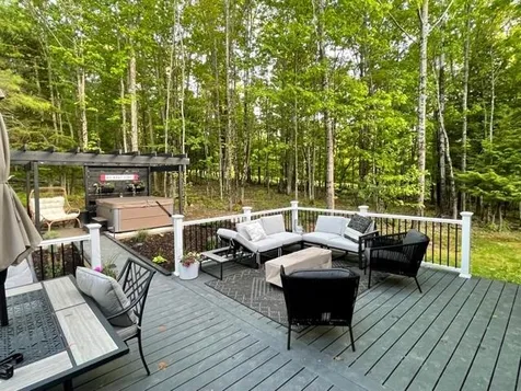 102 Jones Hill Road Enfield NH 03748