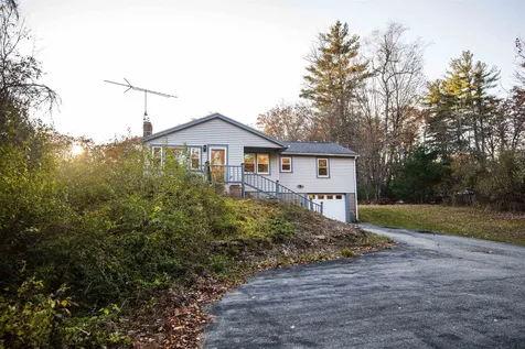 127 Townsend Road Mason NH 03048