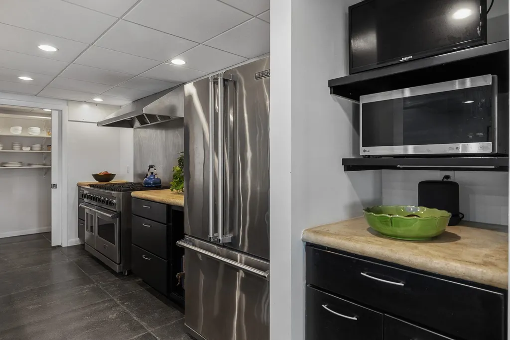 127 Spur Road Dover NH 03820