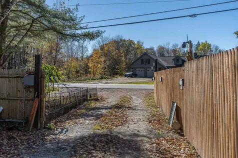 478 Meadow Lake Drive Mendon VT 05701