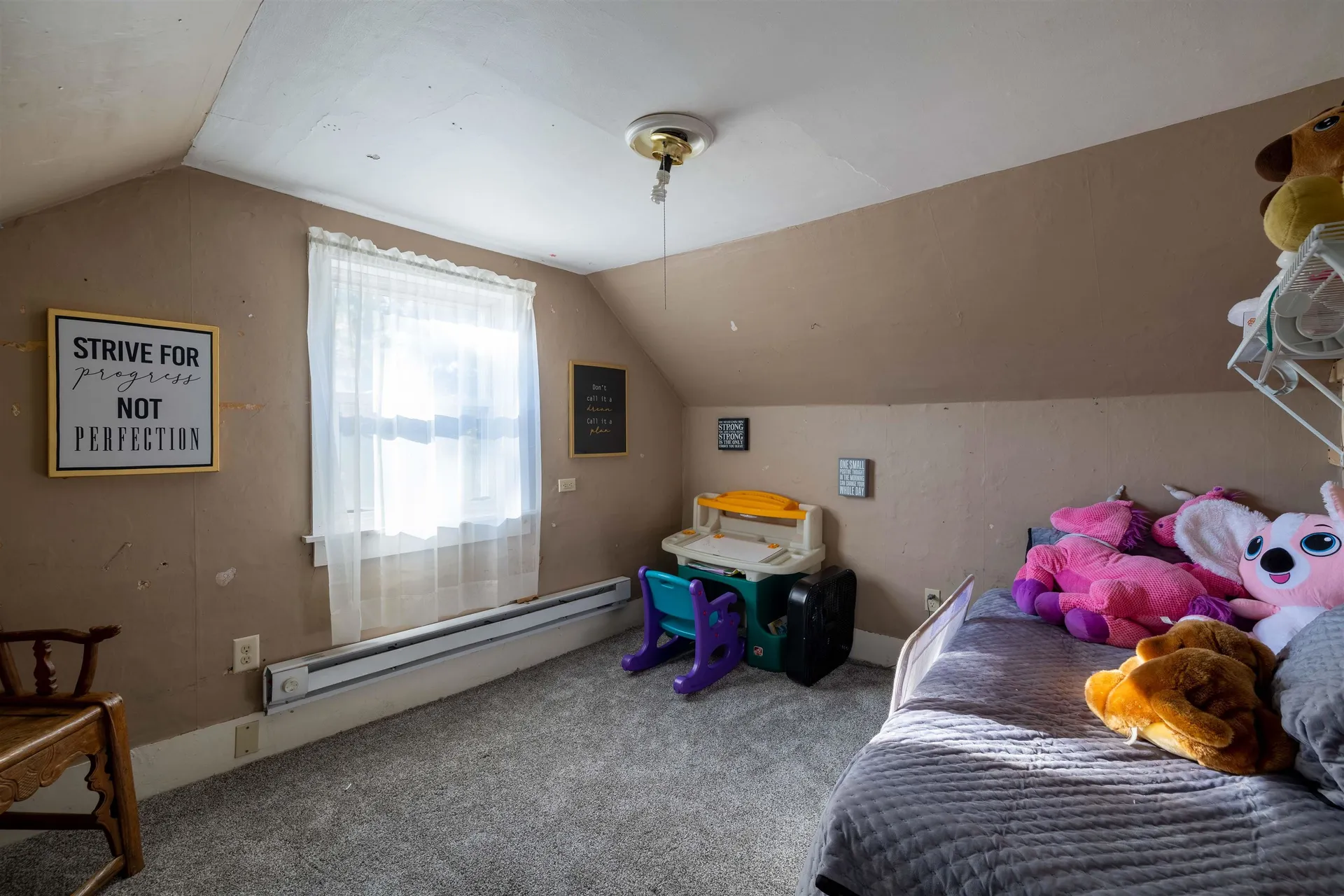 79 Perkins Road Londonderry NH 03053