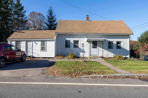 79 Perkins Road Londonderry NH 03053