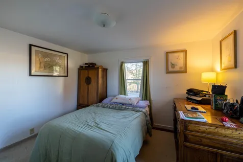79 Perkins Road Londonderry NH 03053