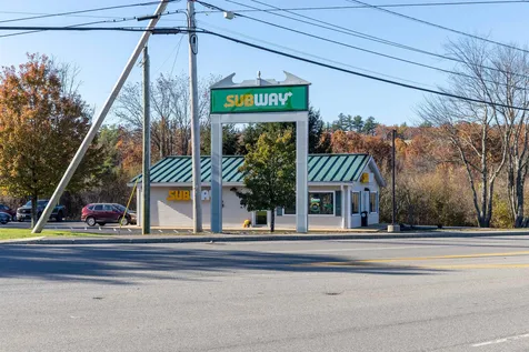 79 Perkins Road Londonderry NH 03053
