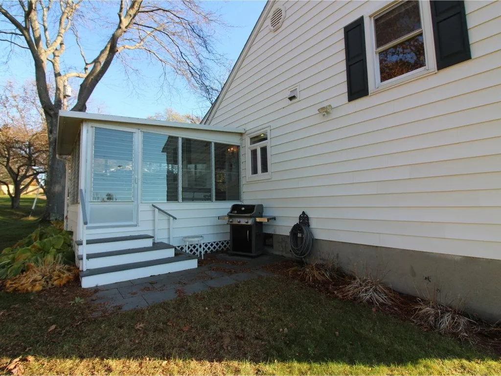 126 Hickory Hill Road Williston VT 05495