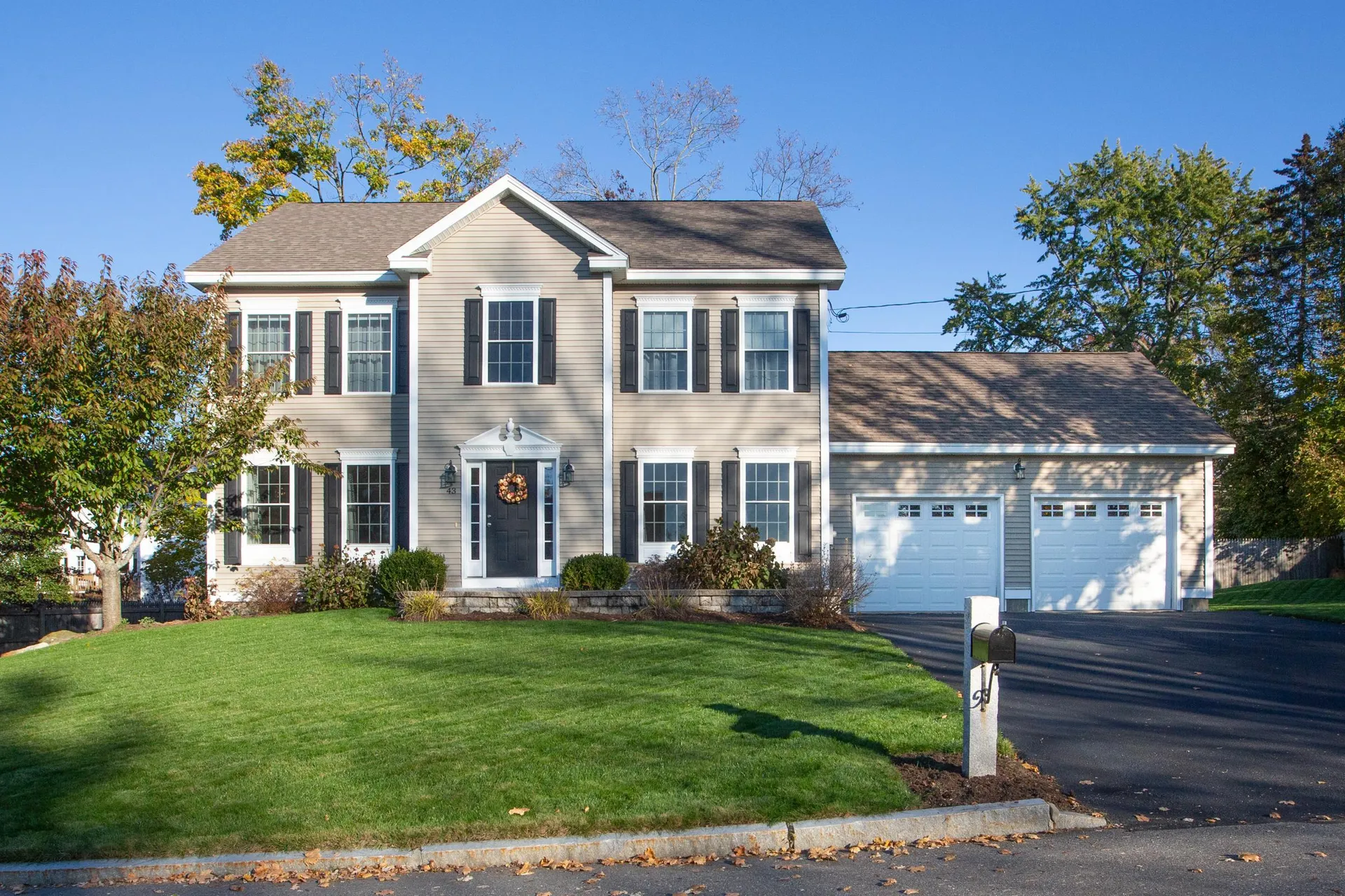 43 Magnolia Road Manchester NH 03104