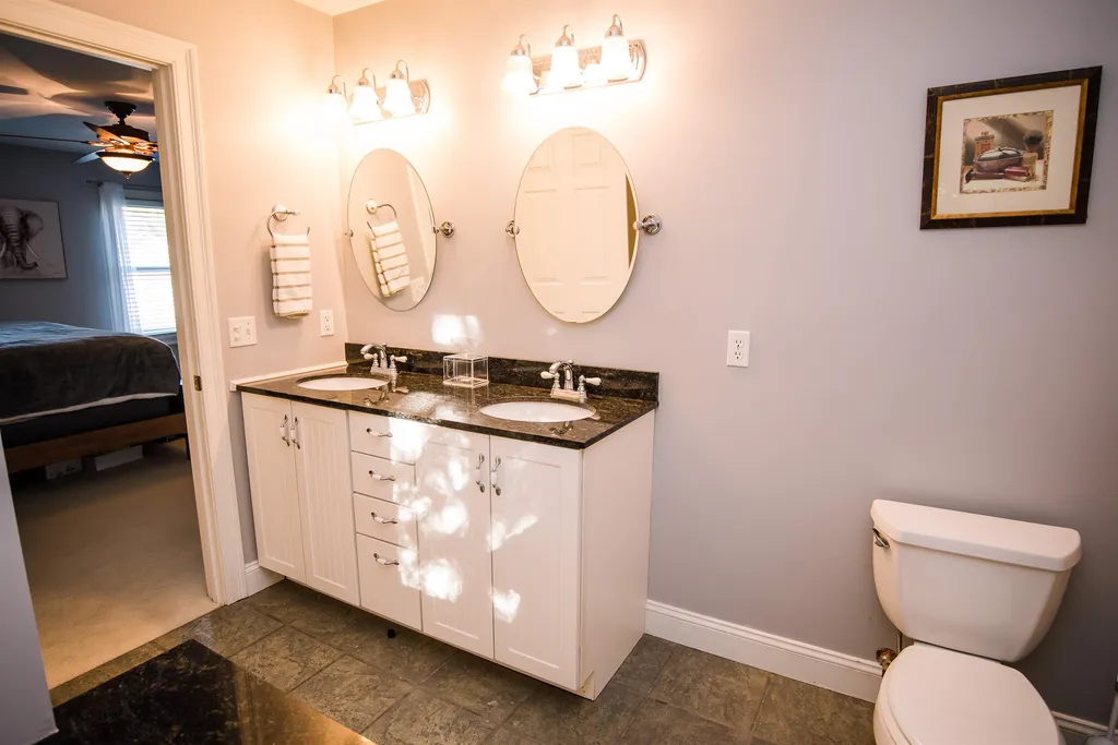 27 Weeping Willow Lane South Burlington VT 05403