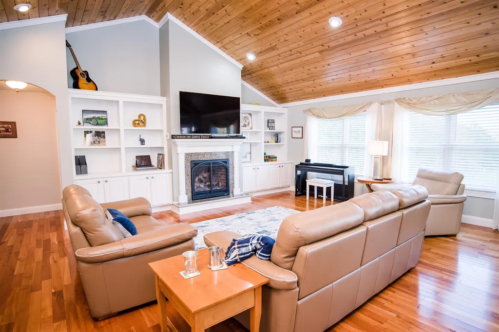 27 Weeping Willow Lane South Burlington VT 05403