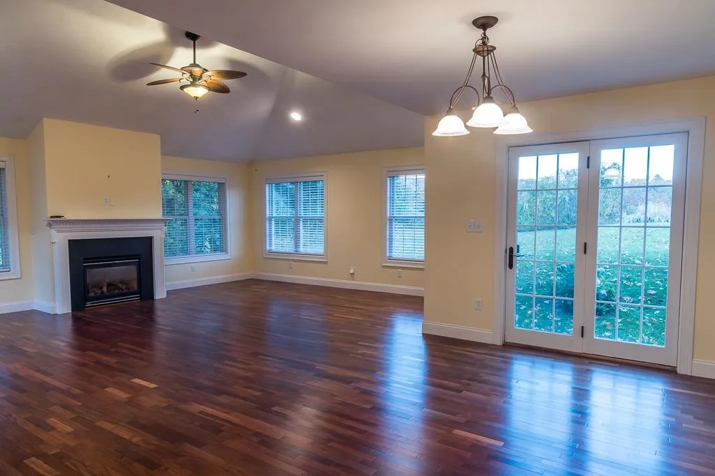 9 Towle Farm Road Hampton Falls NH 03844